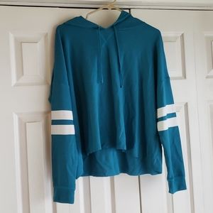 Cute SO cropped hoodie!